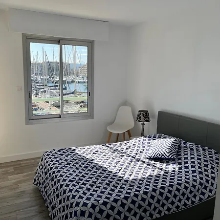 Apartment Port Frejus
