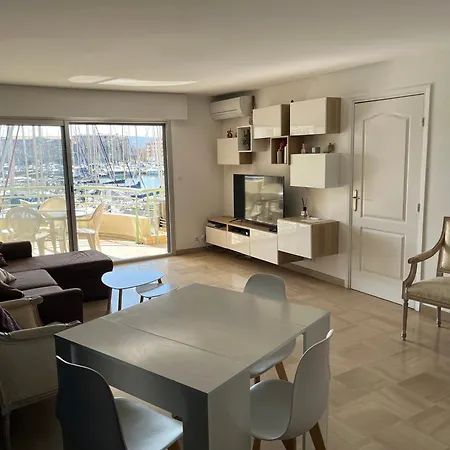 Port Apartment Frejus